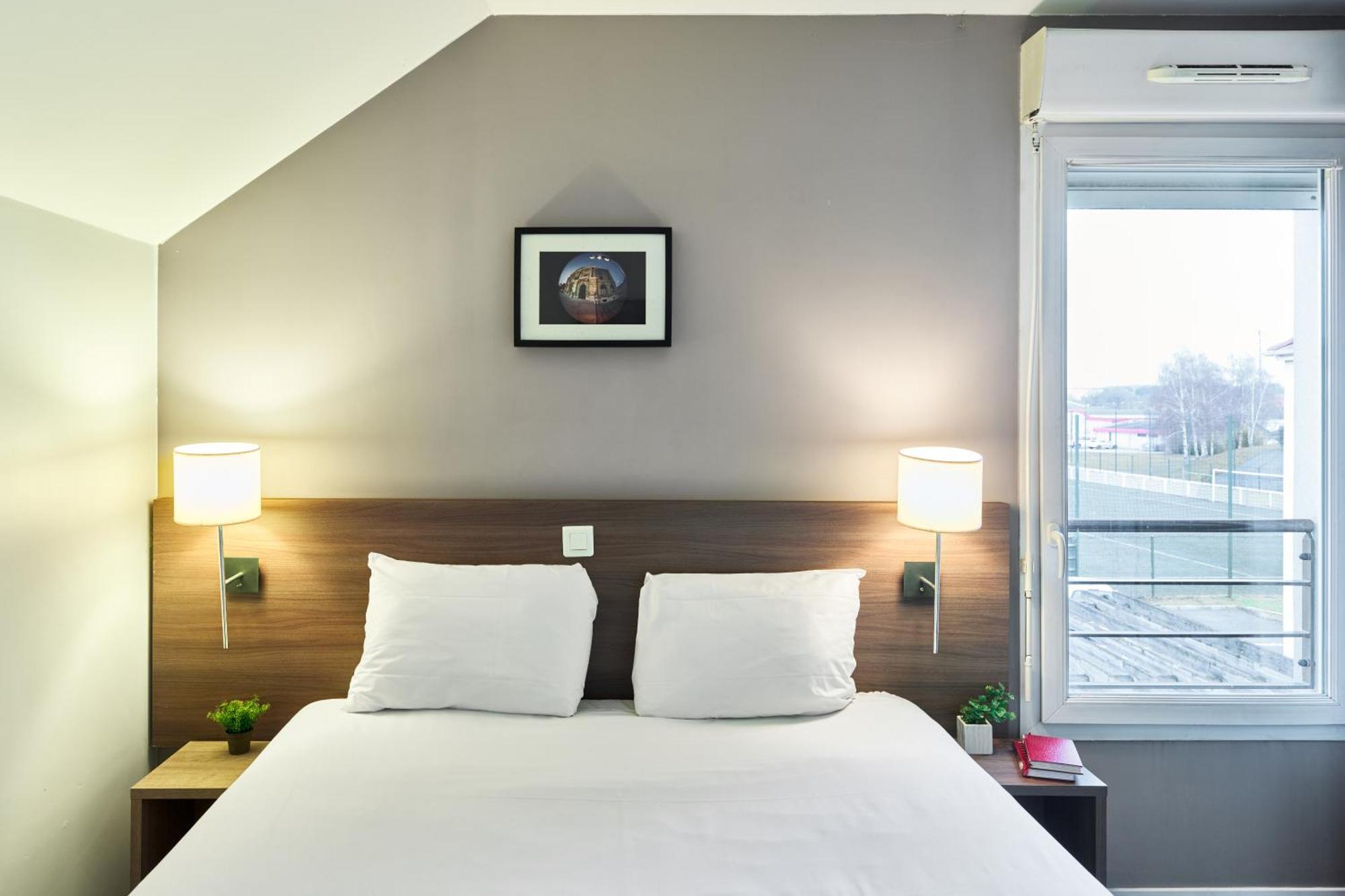 Zenitude Hotel Residences Roissy Village Exterior photo
